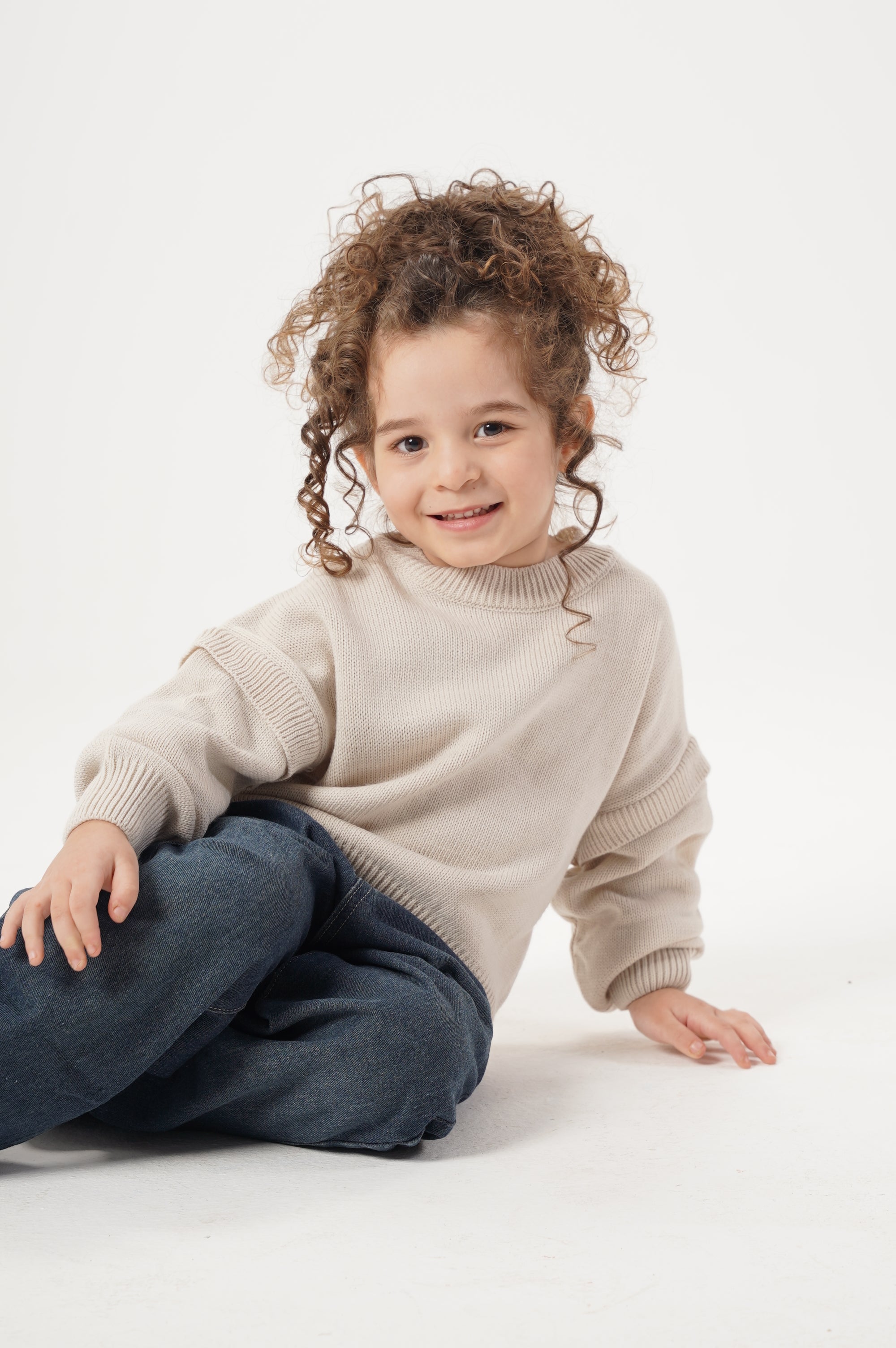 Girls Pullover with Ribbons