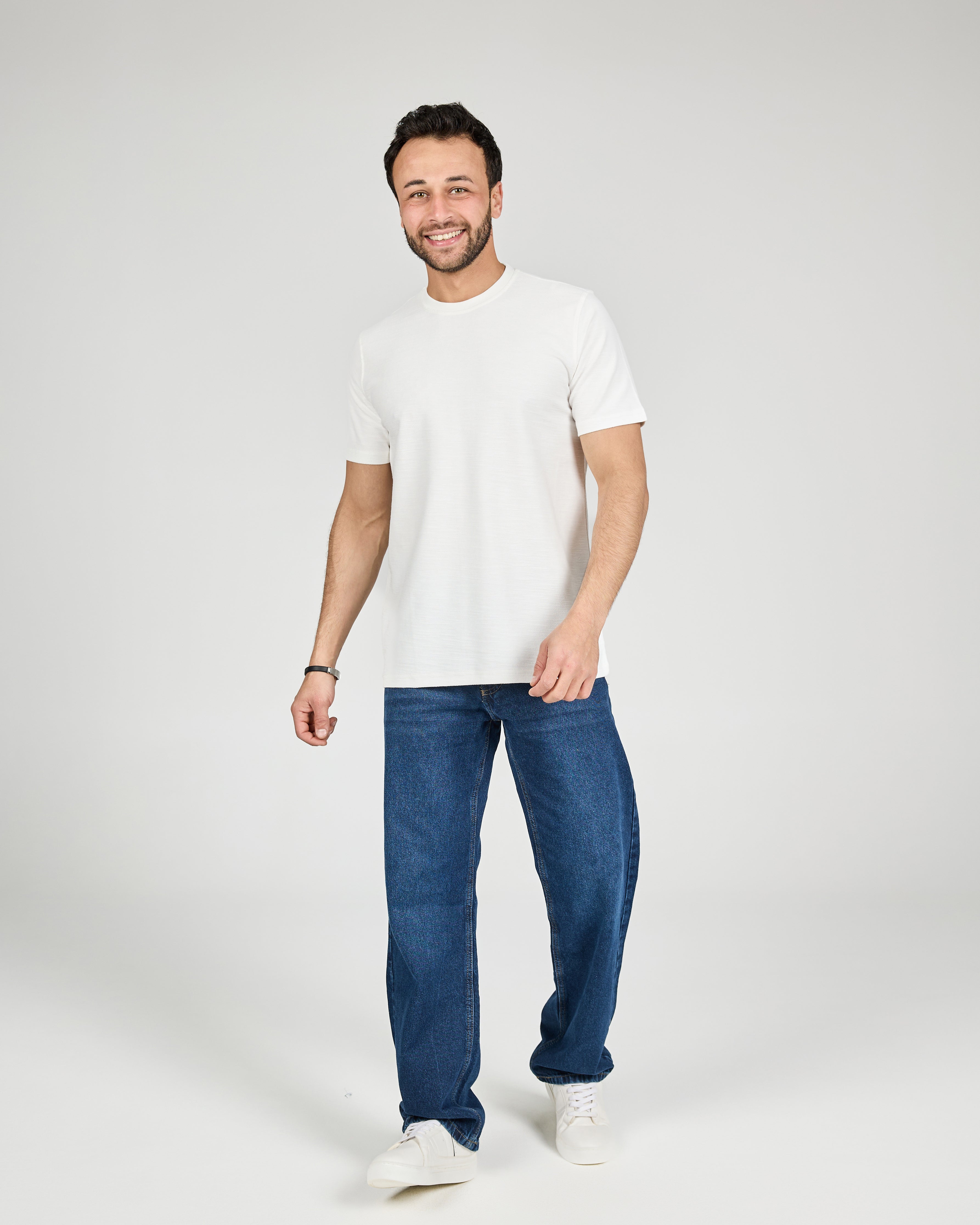 Men Jaqured Half Sleeves T-shirt