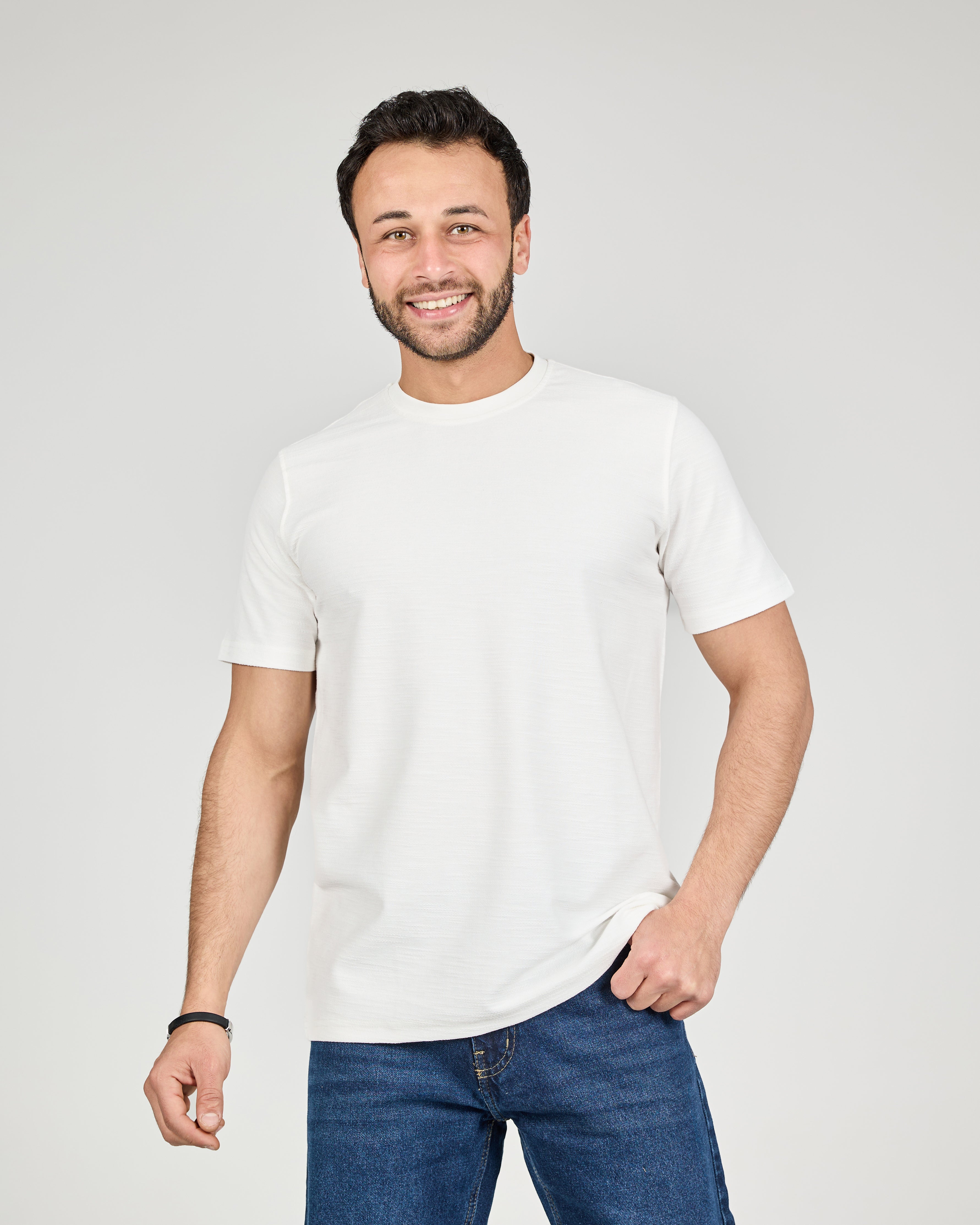 Men Jaqured Half Sleeves T-shirt
