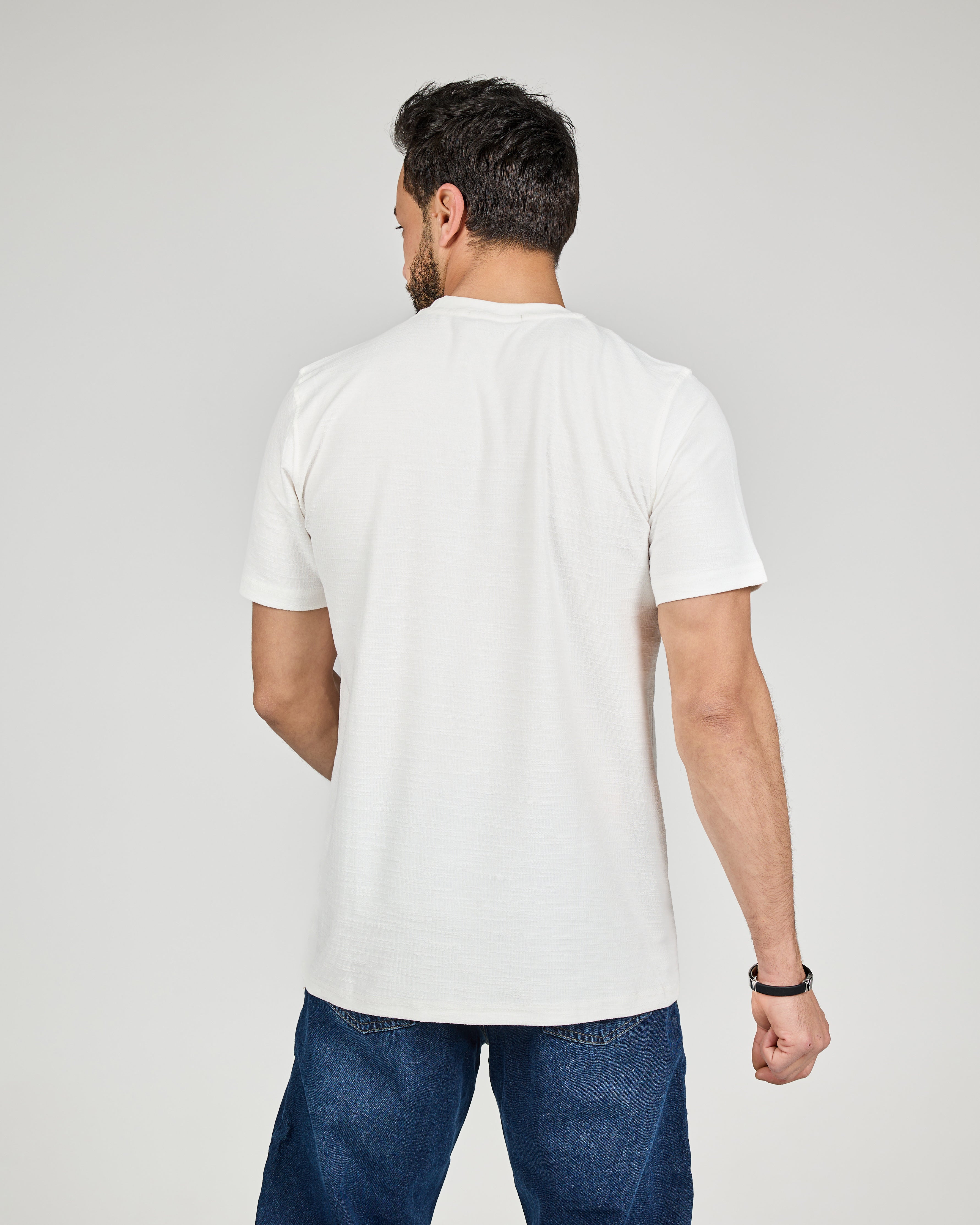Men Jaqured Half Sleeves T-shirt