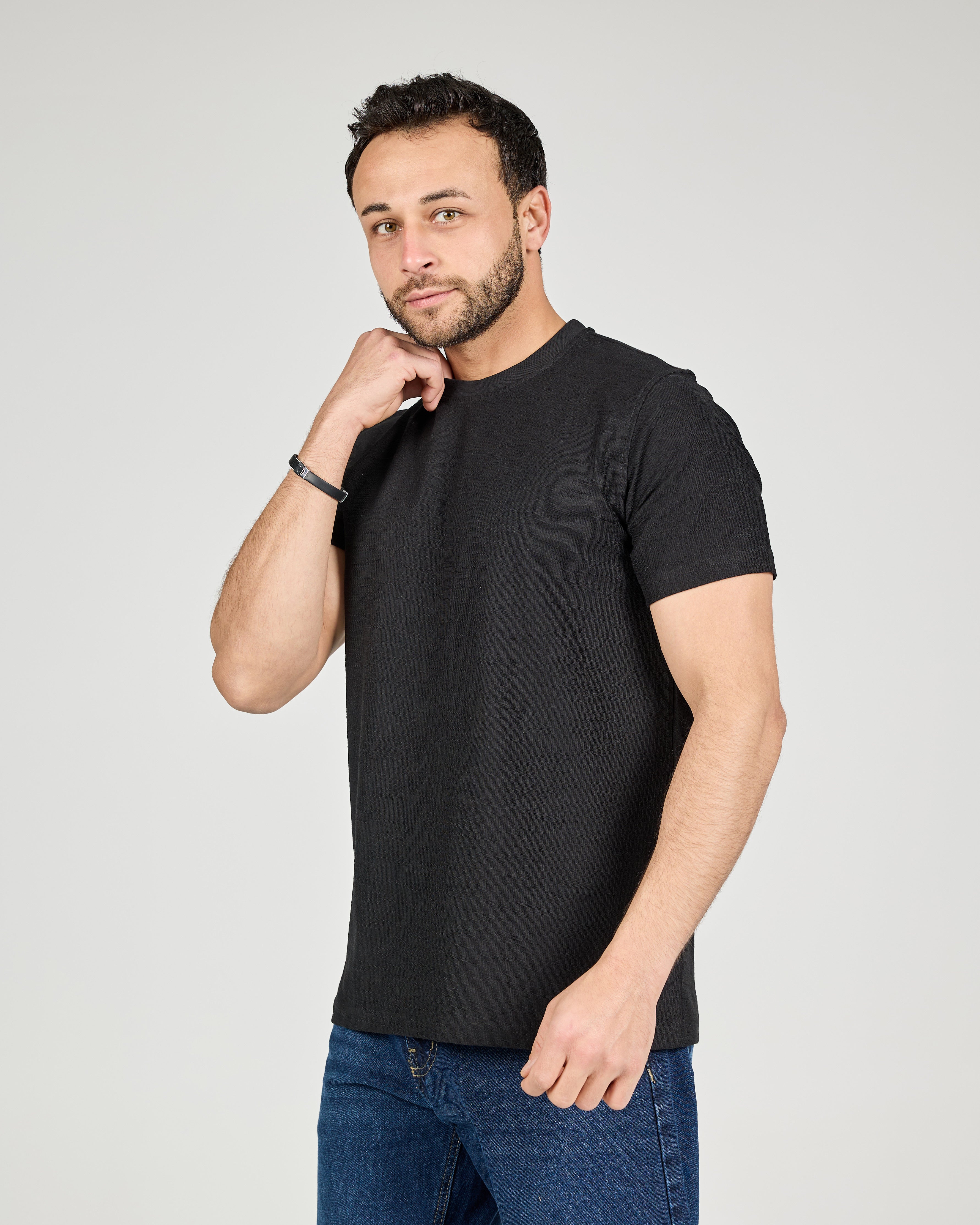 Men Jaqured Half Sleeves T-shirt