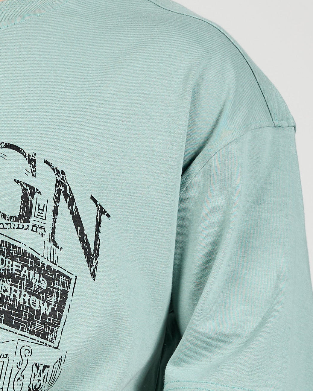 Men’s oversized short-sleeve T-shirt