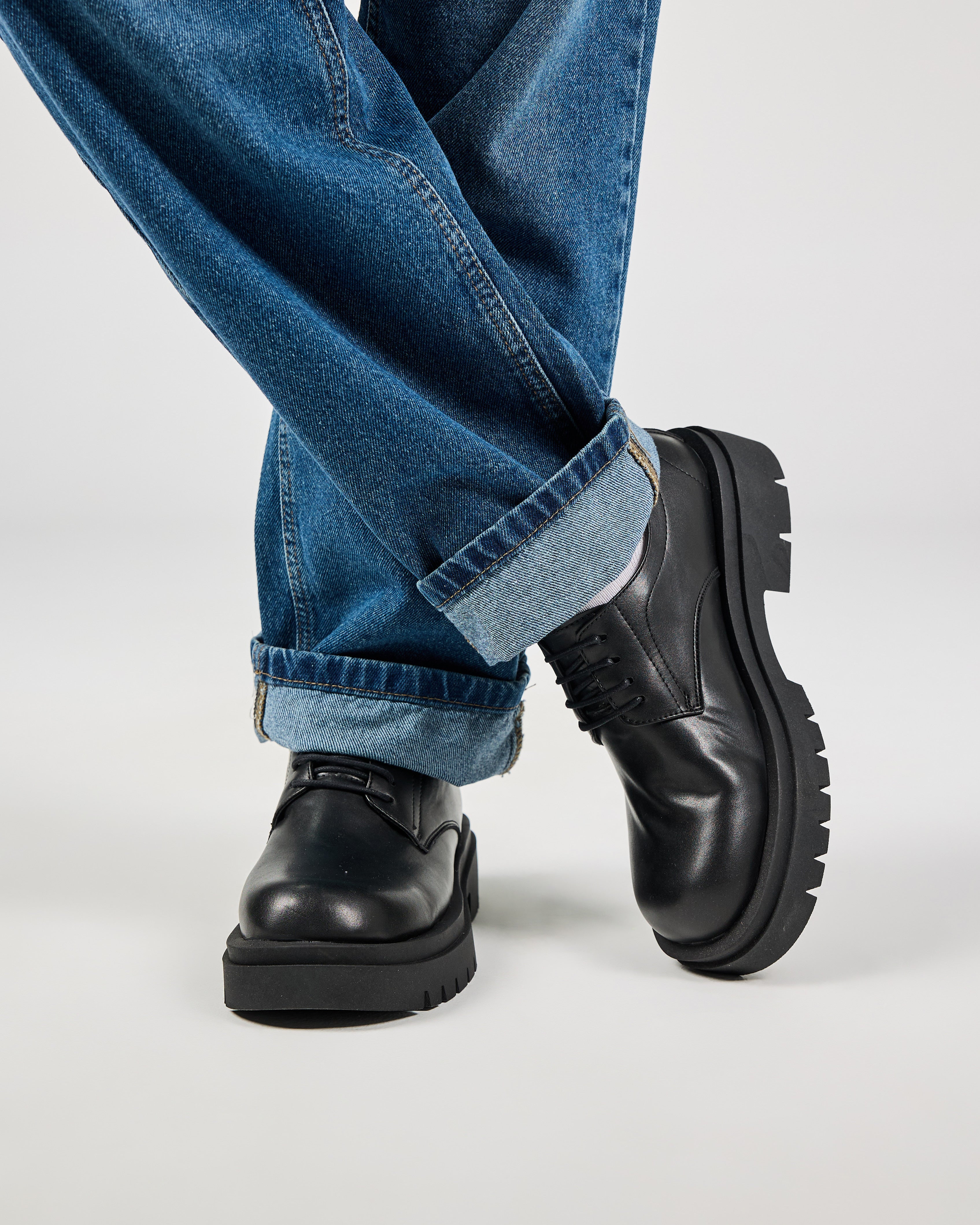 Men Casual Shoes