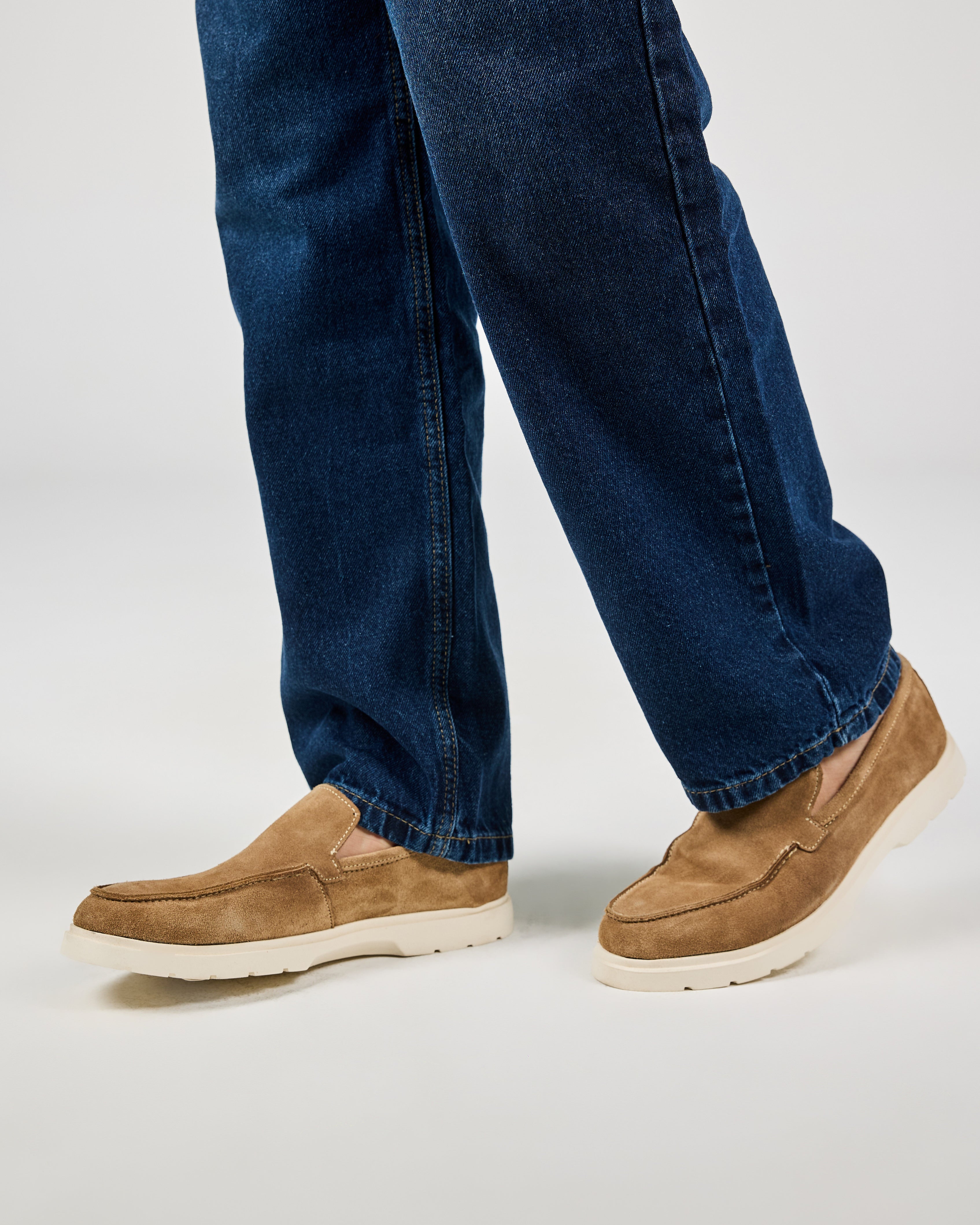 Men Chamios Casual Shoes