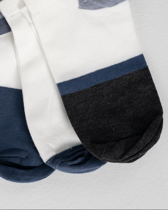 مجموعة جوارب مكونة من 3 قطع