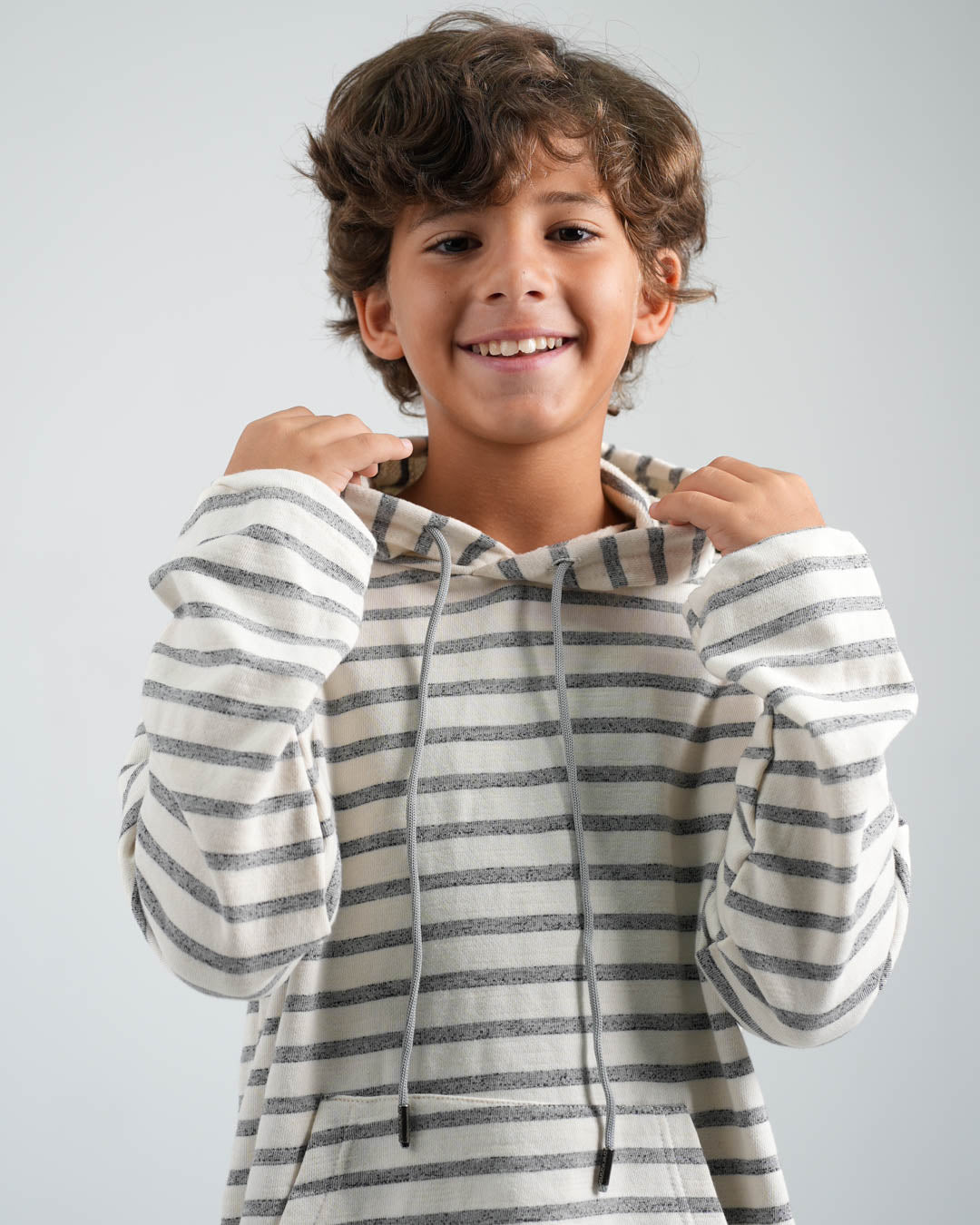 بيجامة مخططة للأولاد