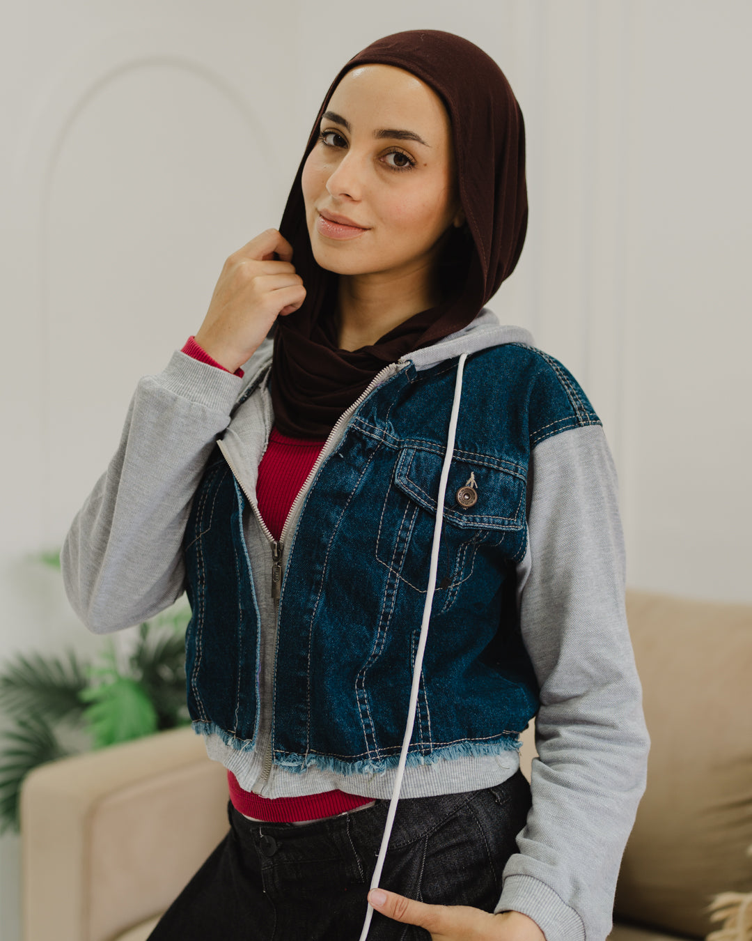 جاكيت جينز نسائي