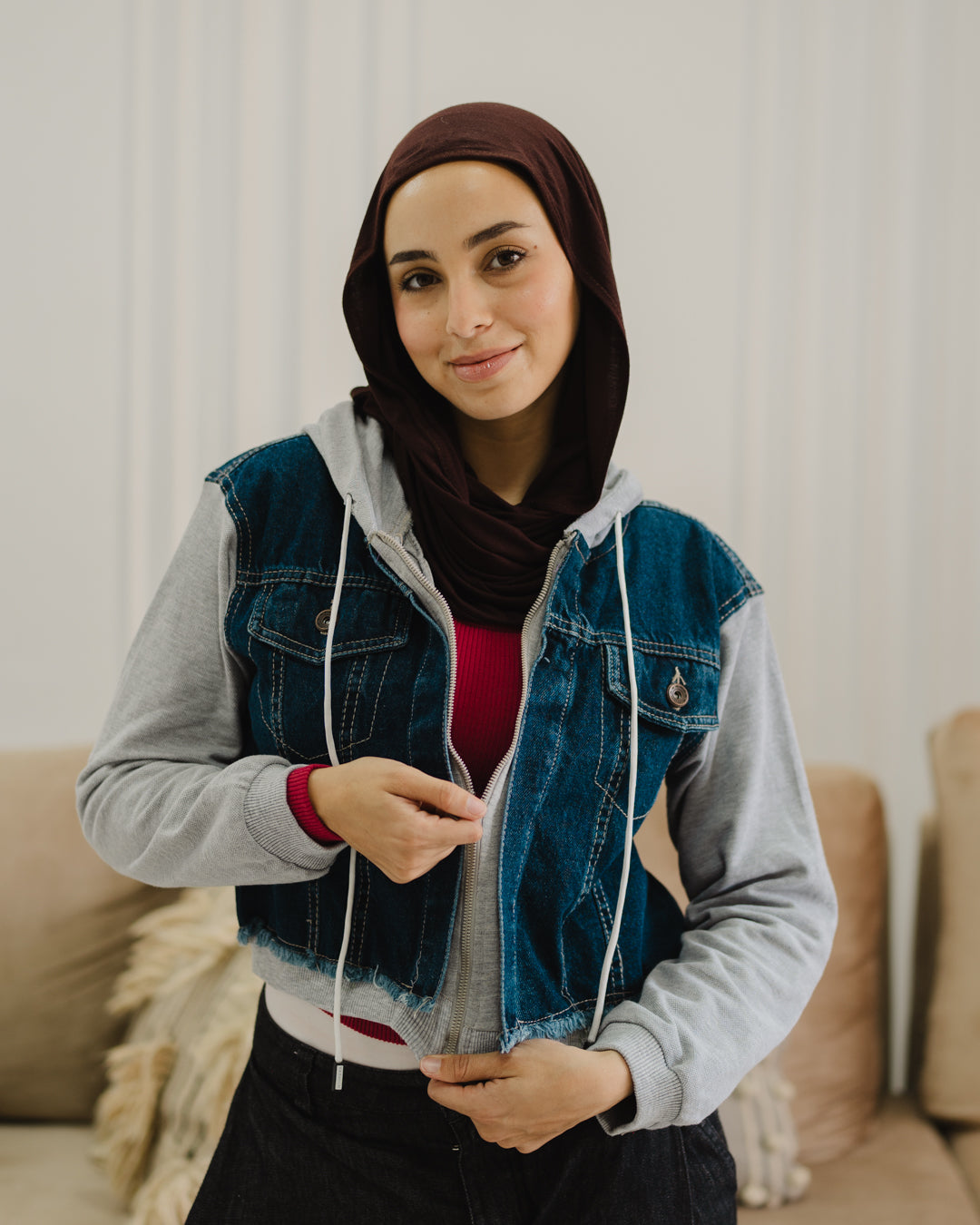 جاكيت جينز نسائي