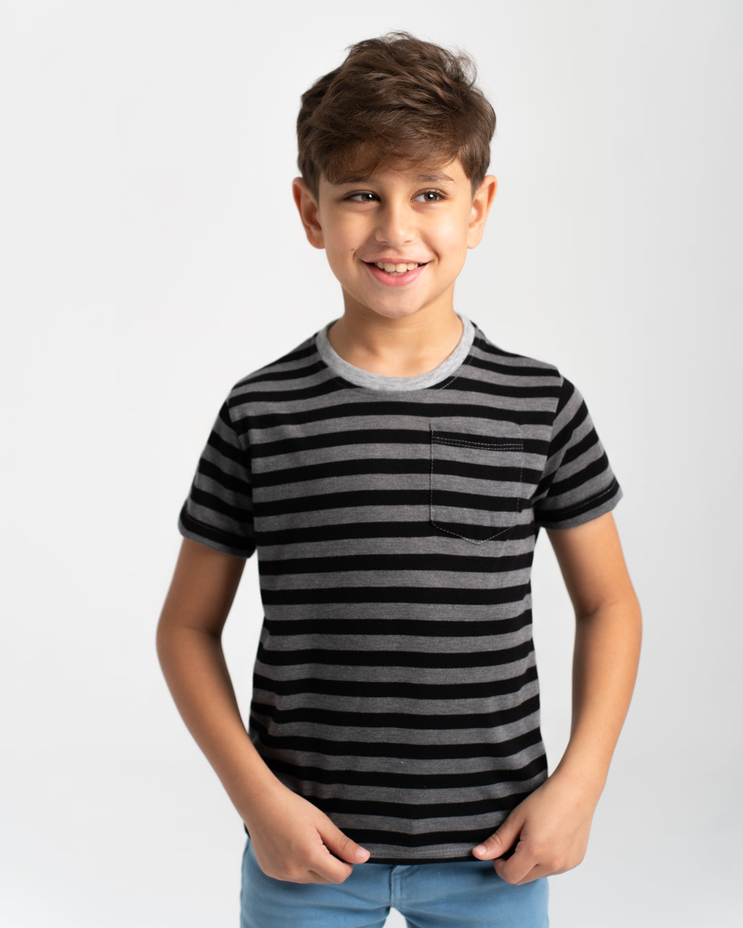 تي شيرت مخطط للأولاد