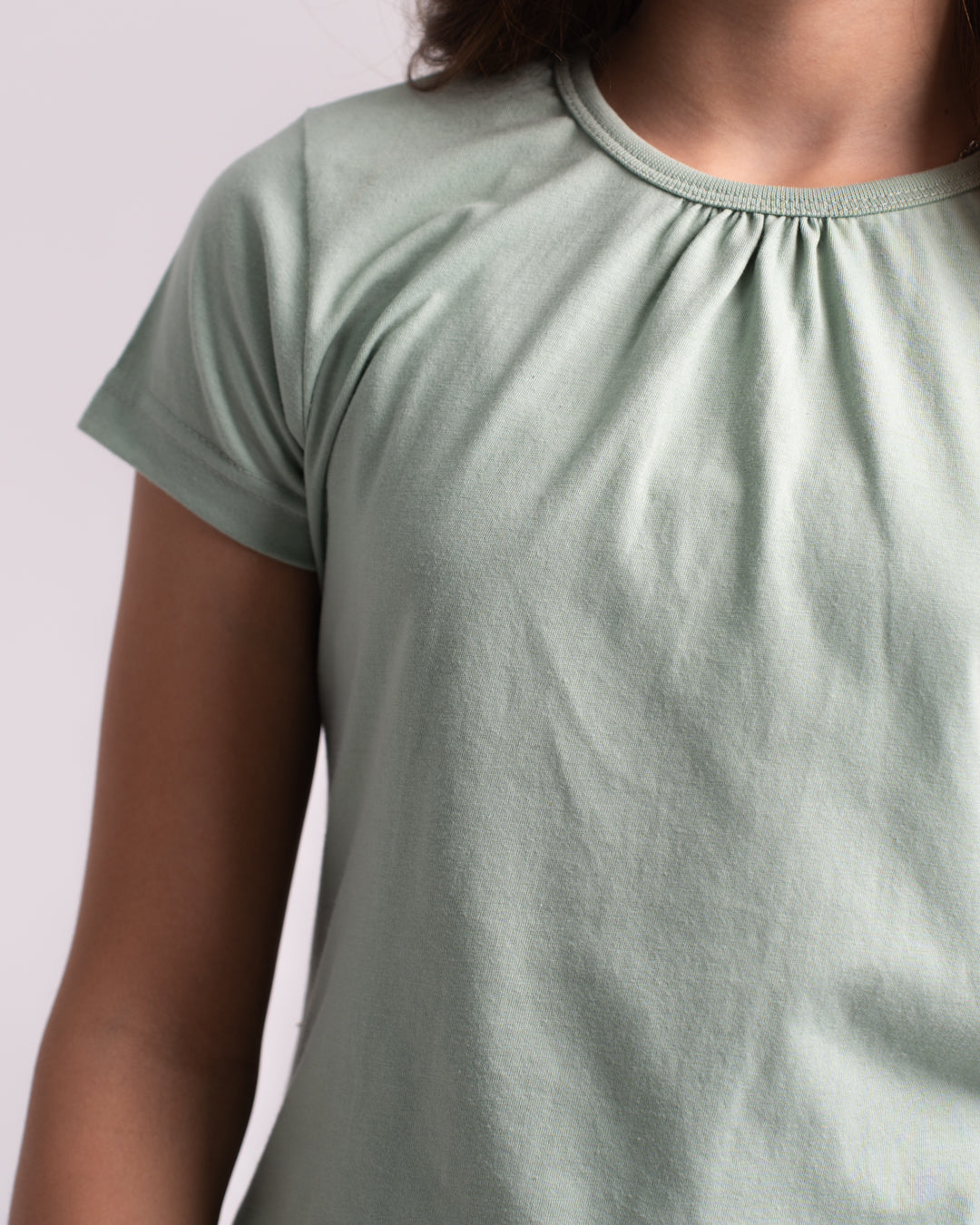 تي شيرت أساسي للبنات