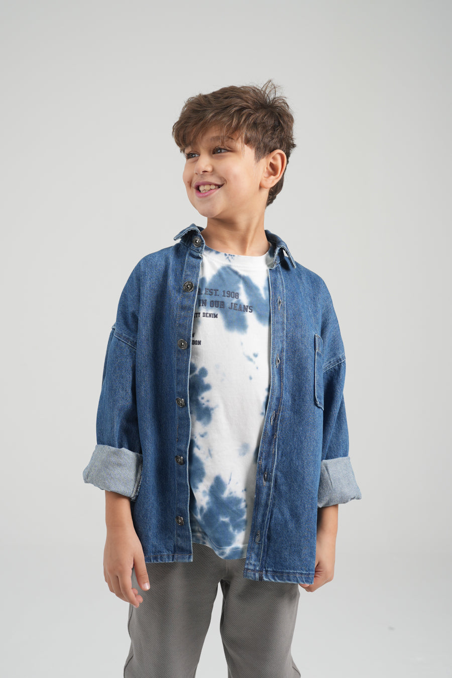 جاكت جينز خفيف أولادي