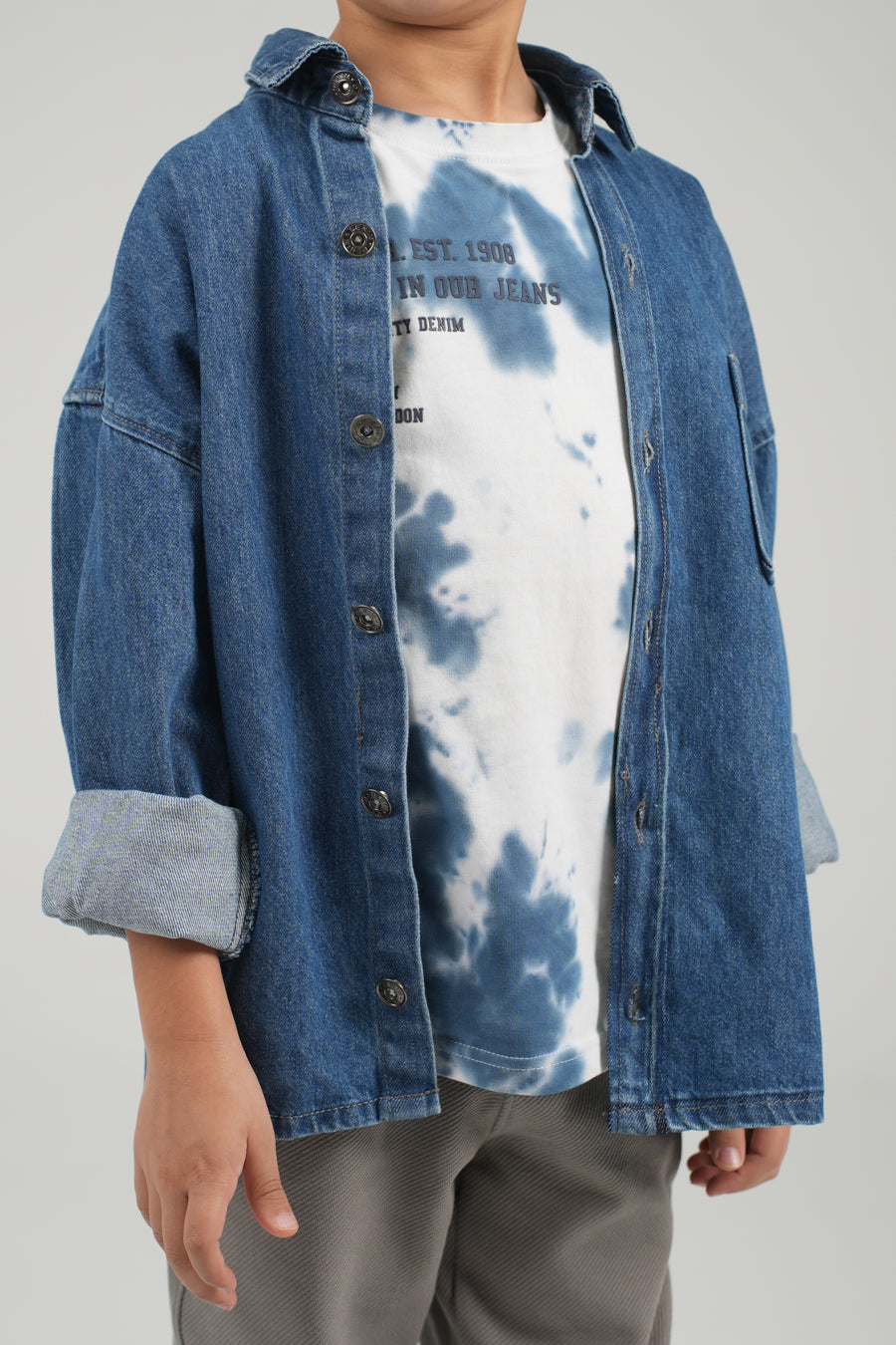 جاكت جينز خفيف أولادي