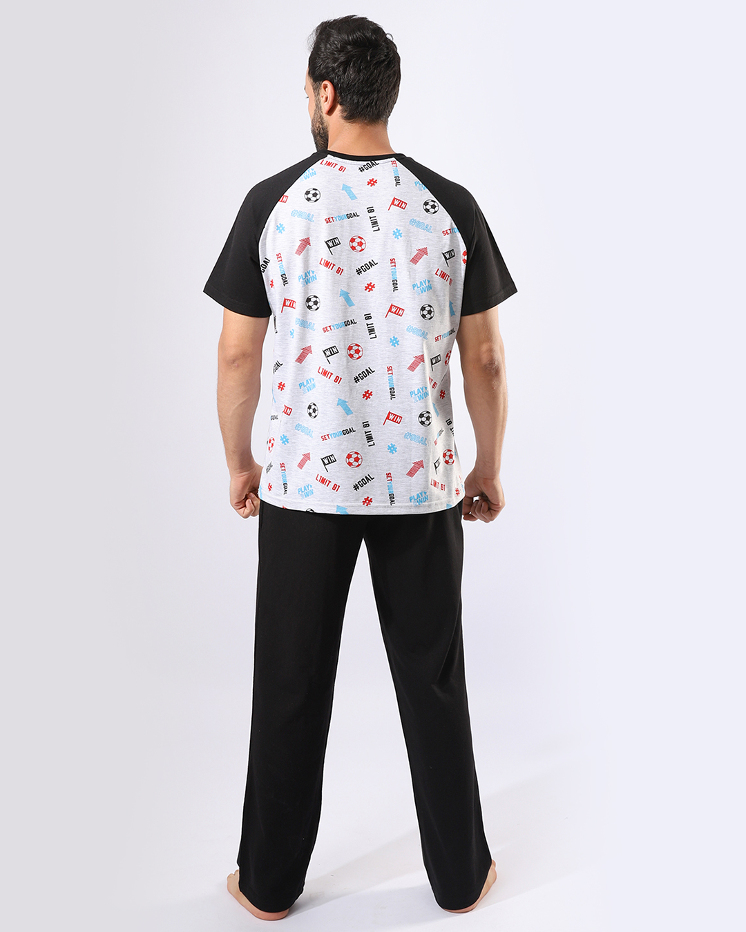 بيجامة رجالية مطبوعة