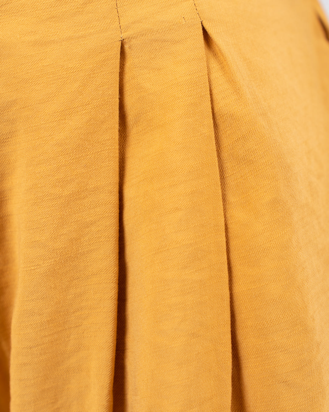 بنطلون نسائي واسع الساق