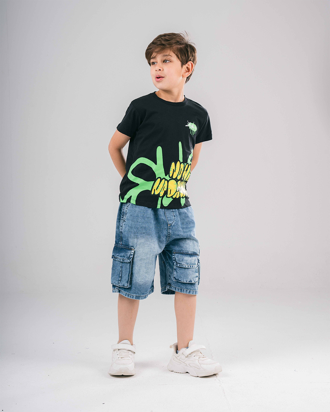 تي شيرت ولادي واسع