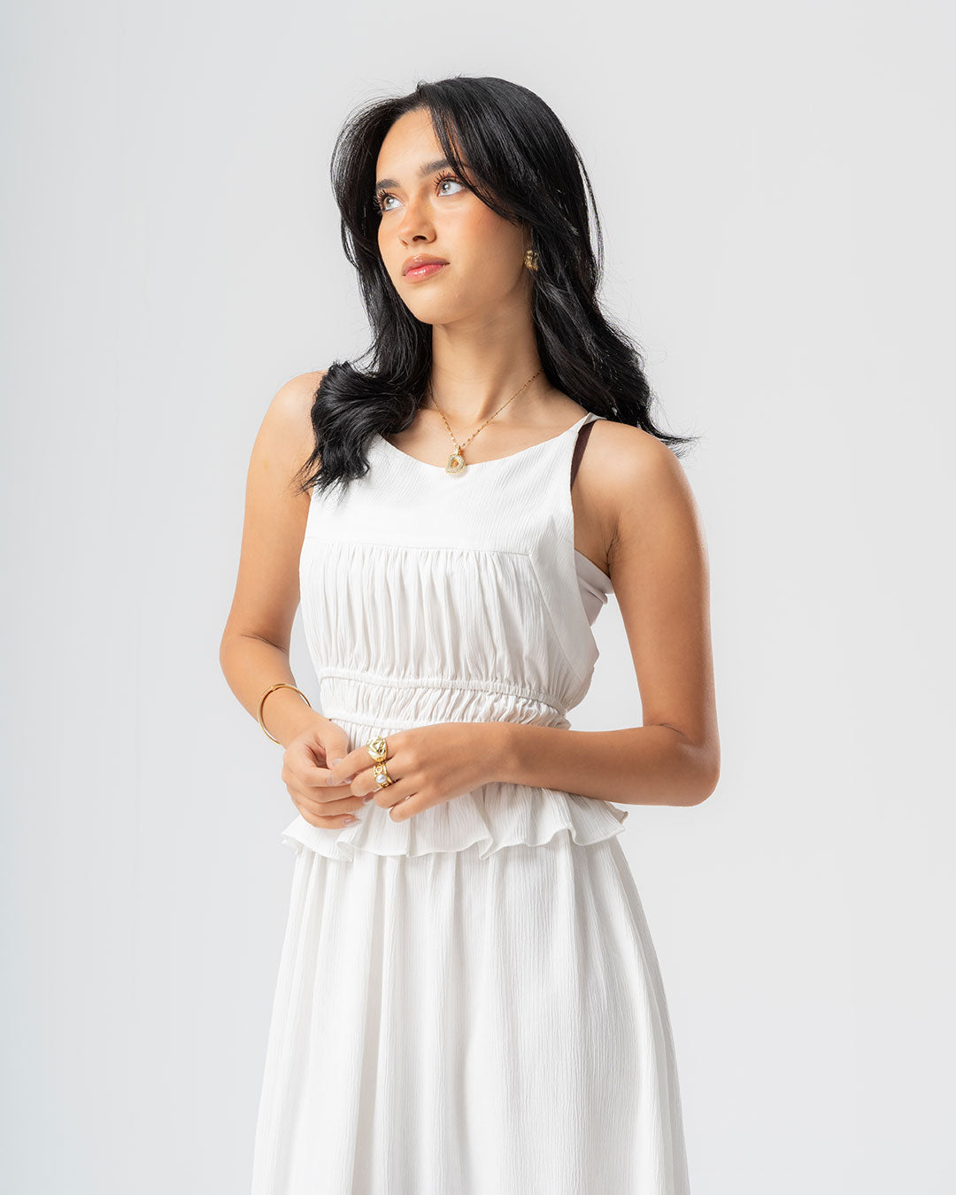 فستان نسائي