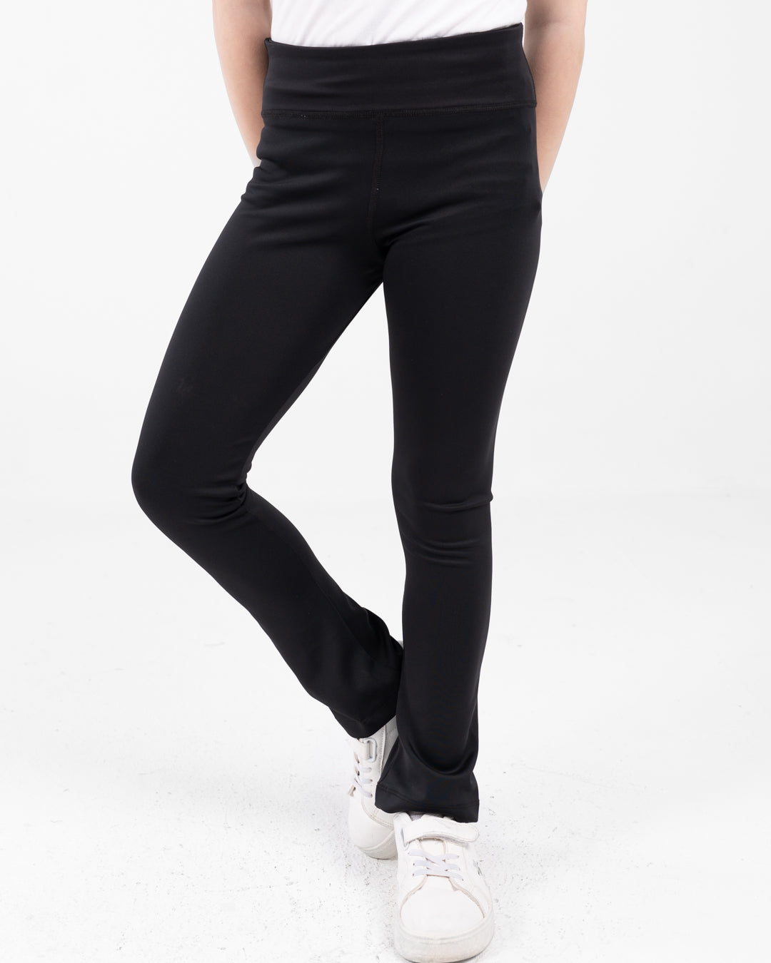 بنطلون ليغينغ واسع