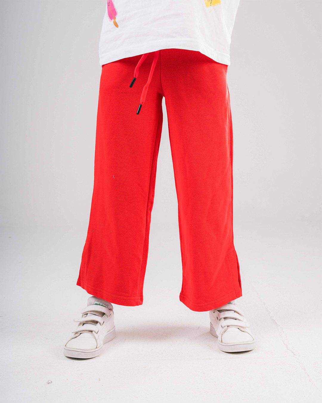 بنطلون واسع الساق