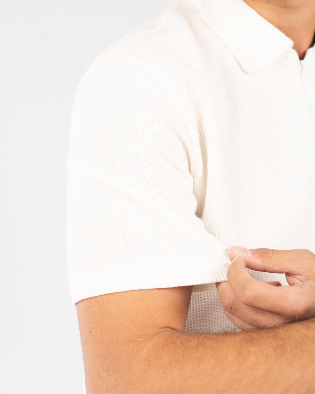 تي شيرت بسحاب