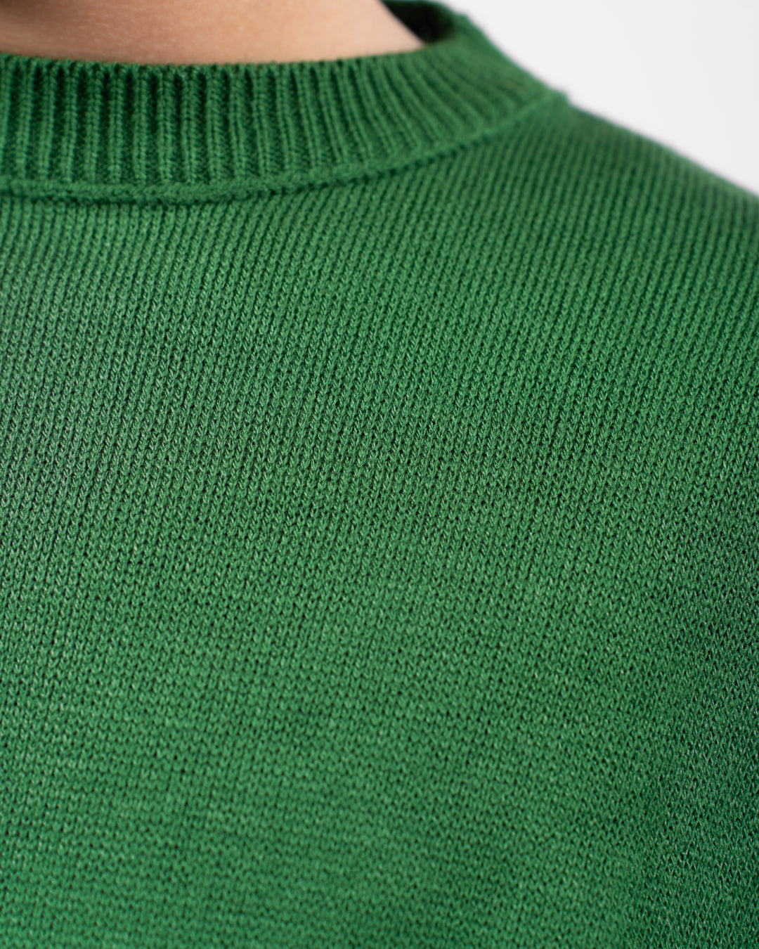 Round Neck Basic Pullover