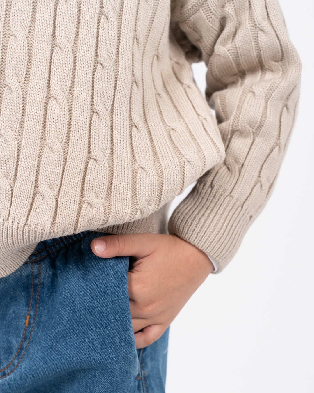 بولوفر أولادي محبوك