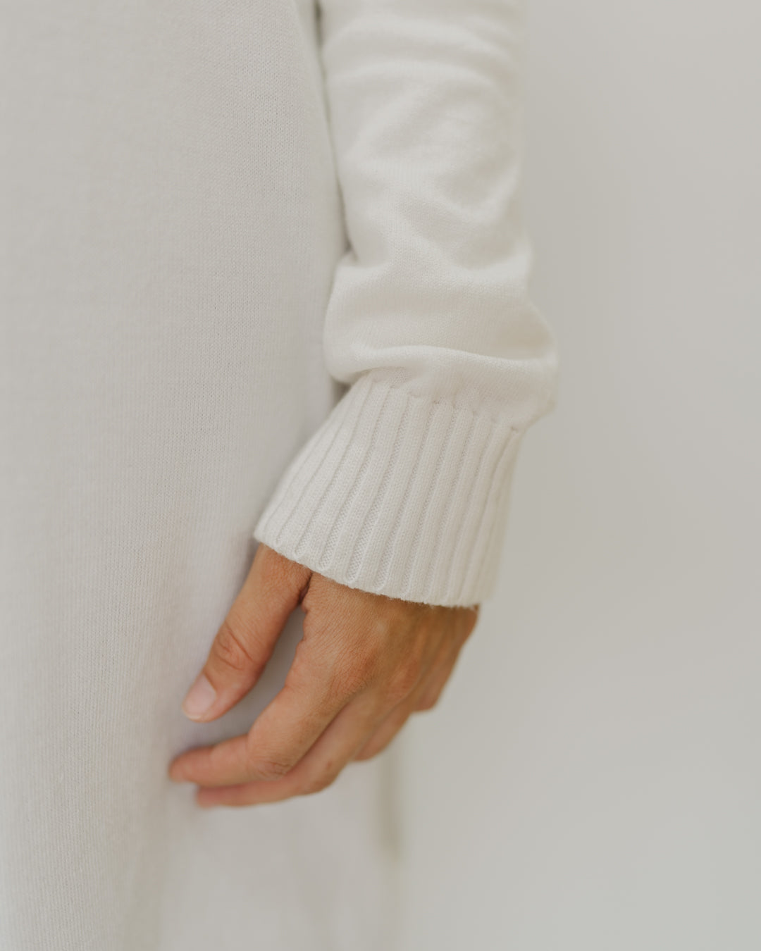 كارديجان نسائي سادة