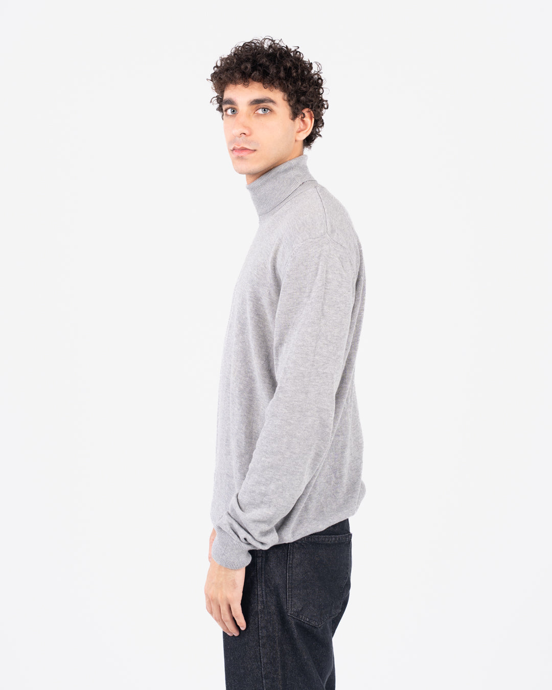 Men plain half cool sweater