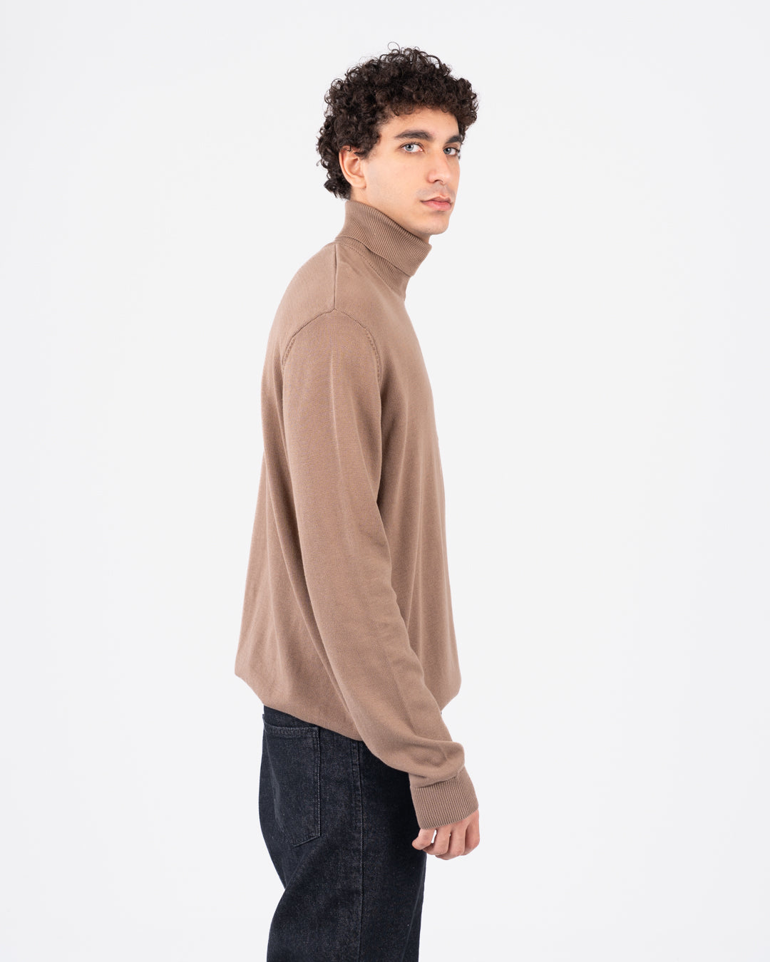 Men plain half cool sweater