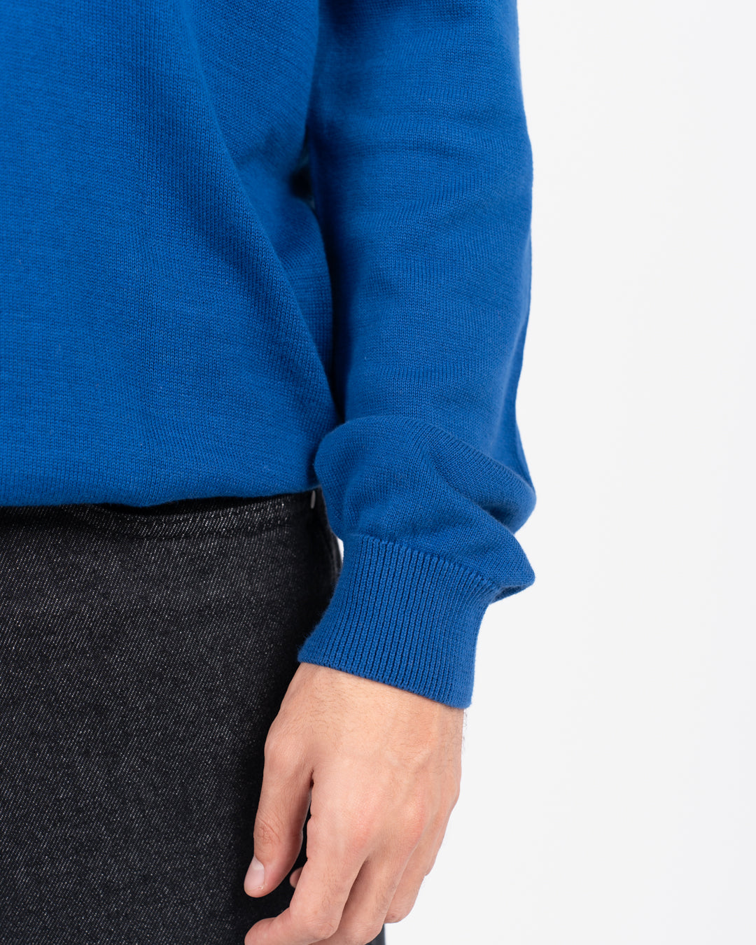 Men plain half cool sweater