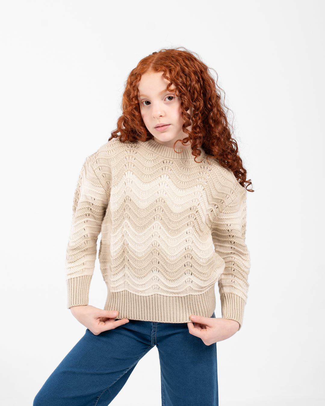 بلوفر محبوك مخطط