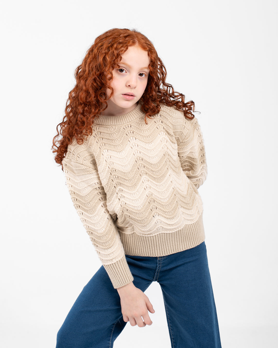 بلوفر محبوك مخطط