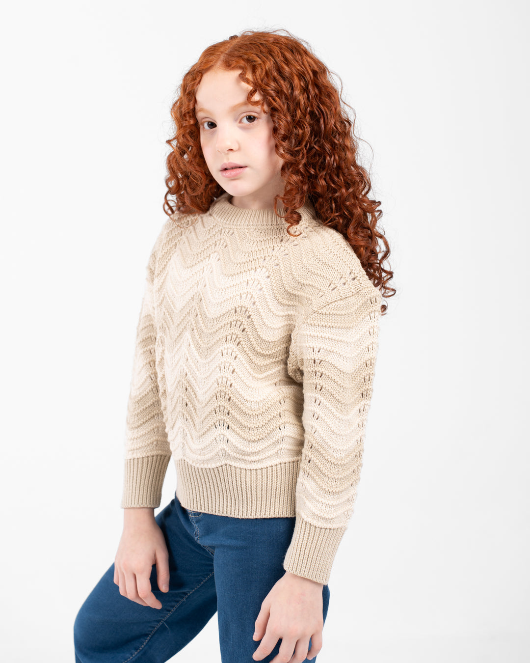 بلوفر محبوك مخطط