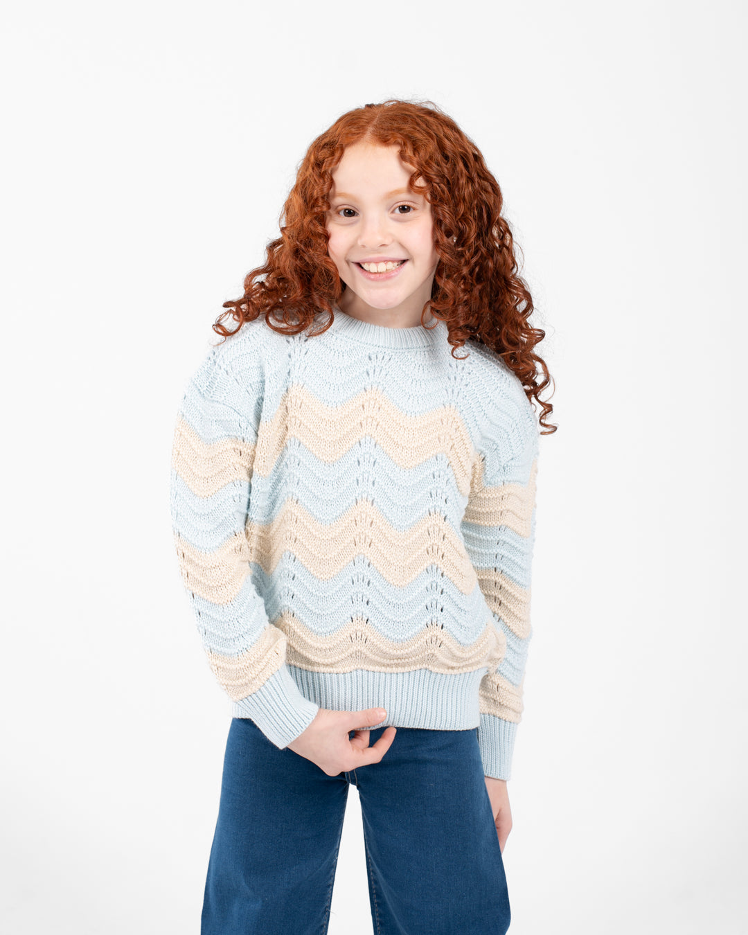 بلوفر محبوك مخطط