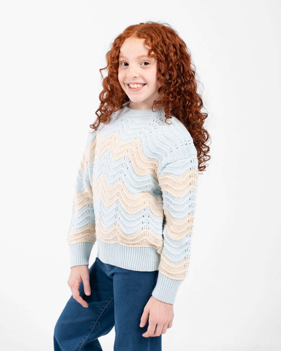 بلوفر محبوك مخطط