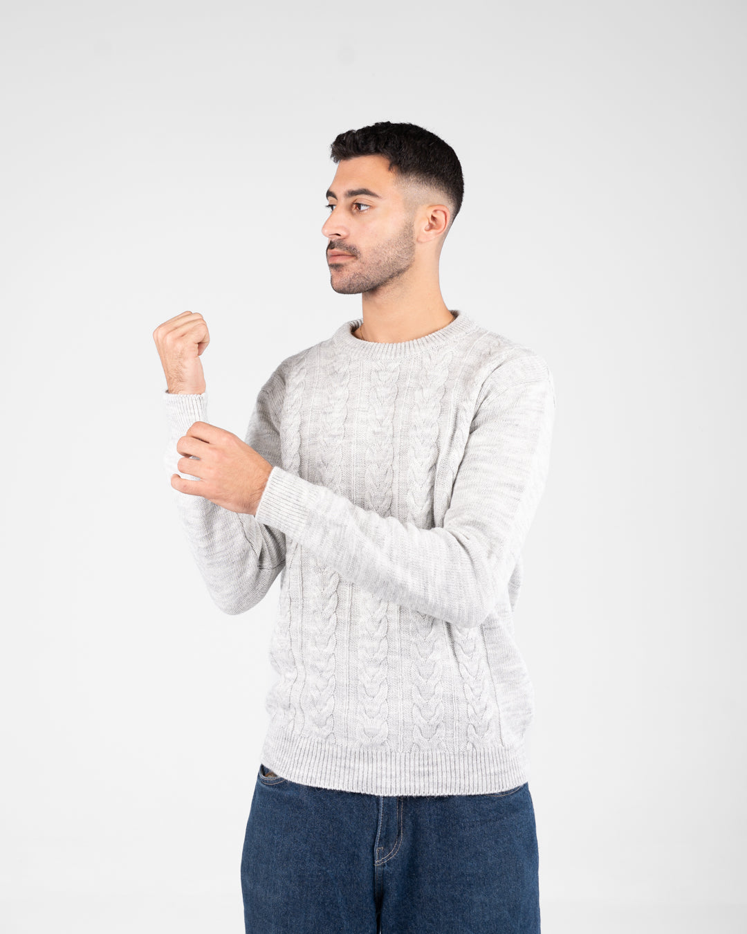 ضفائر رجالية برقبة دائرية