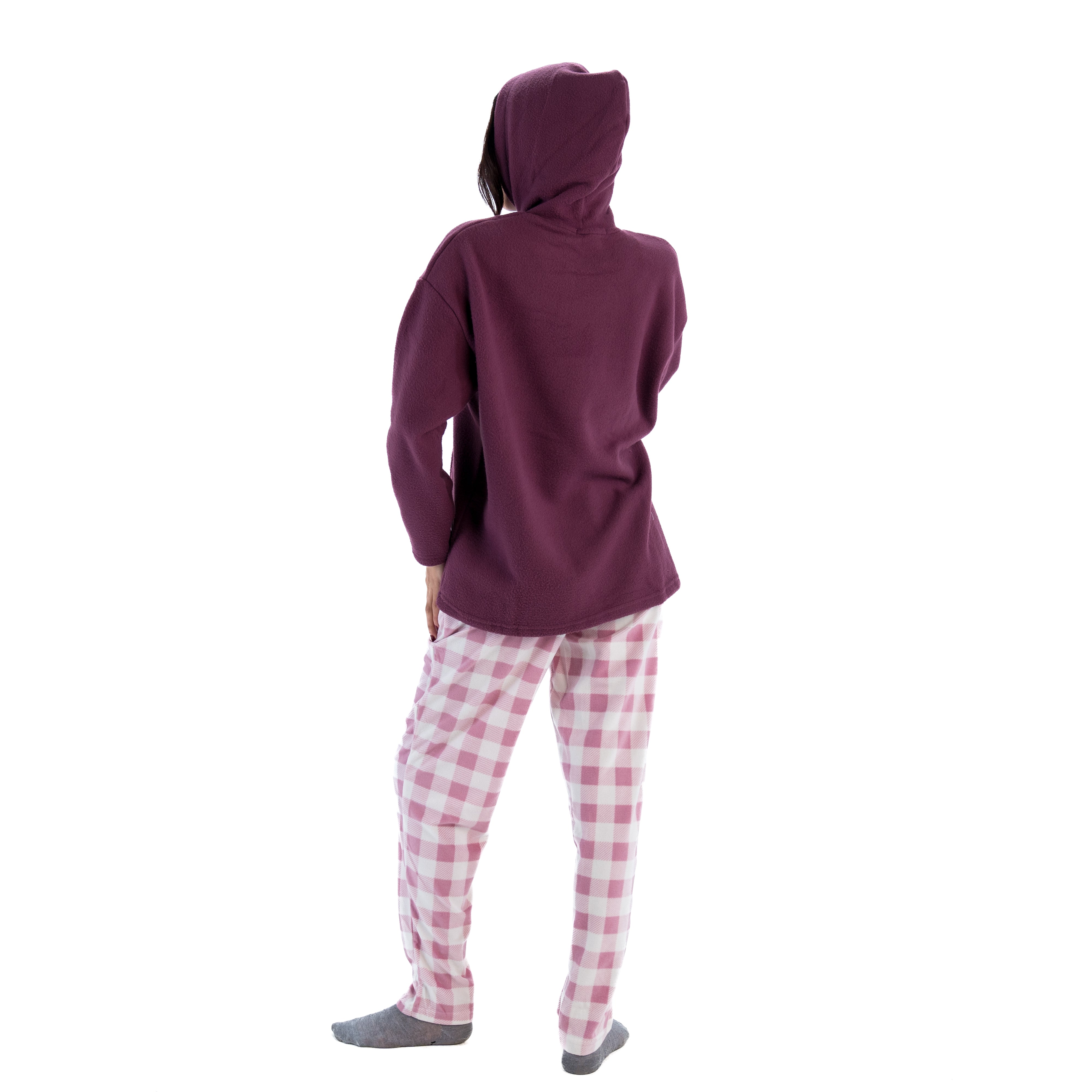 بيجامة نسائية