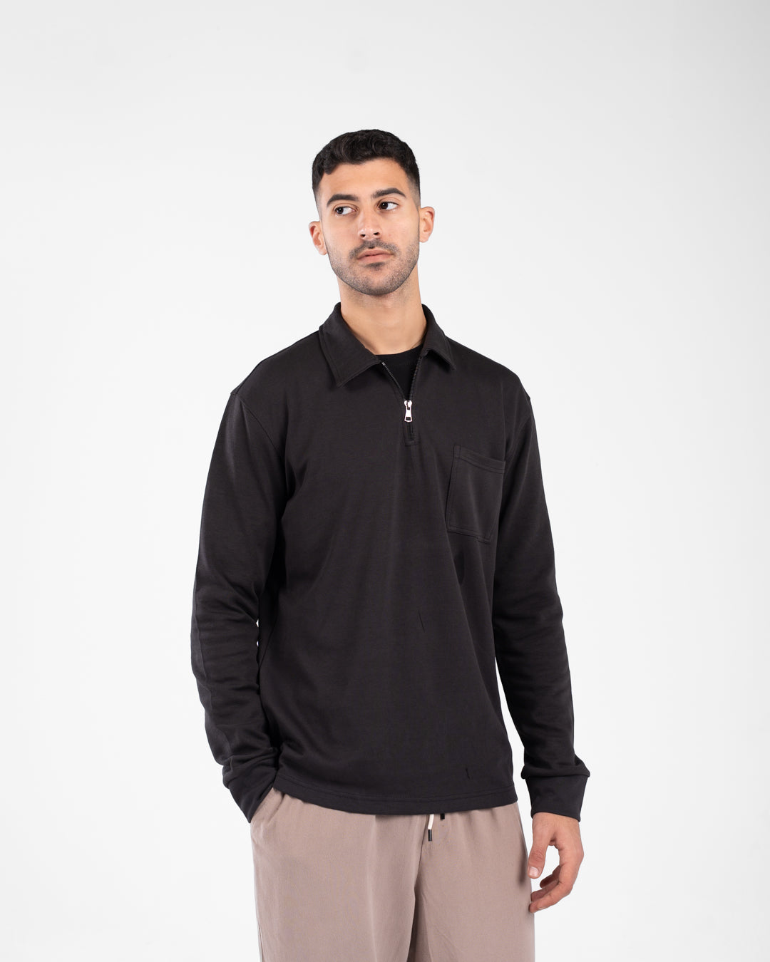 سويت شيرت رجالي سادة بأزرار