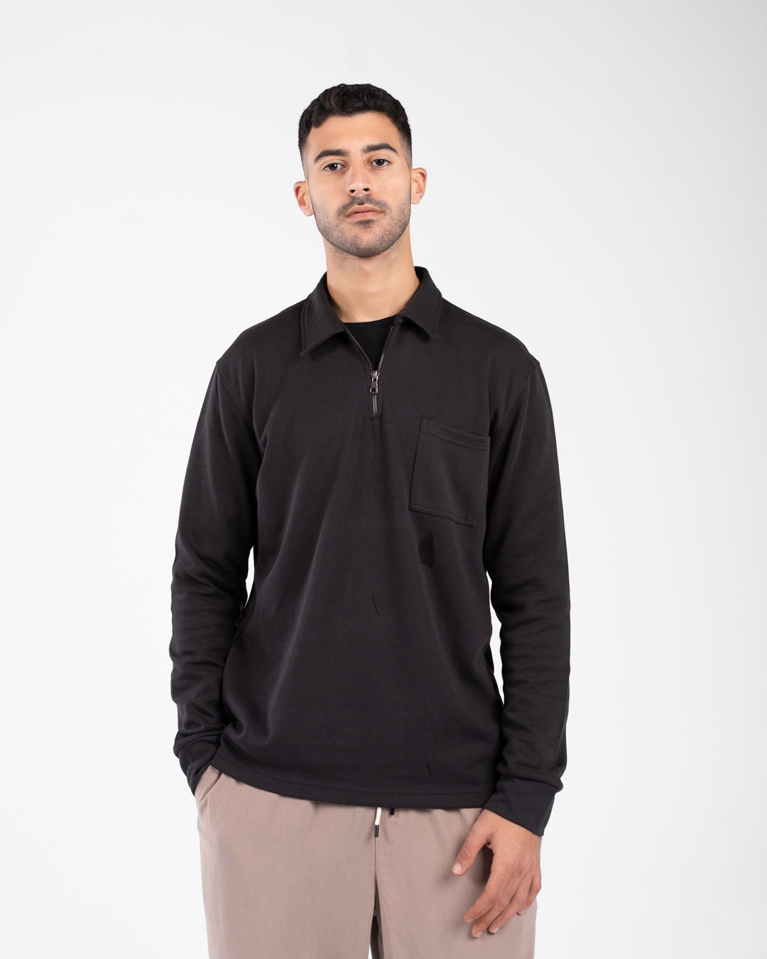 سويت شيرت رجالي سادة بأزرار