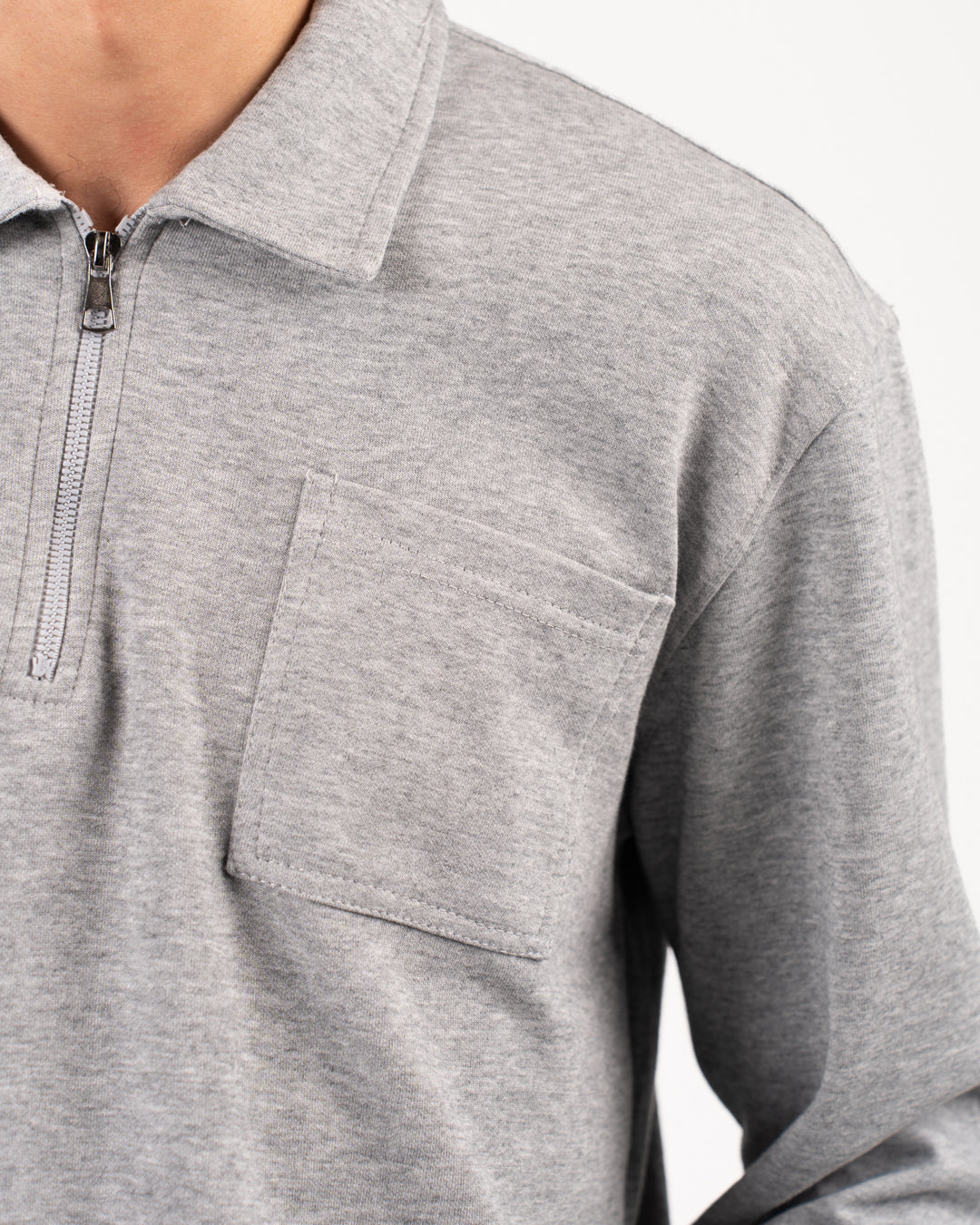 سويت شيرت رجالي سادة بأزرار