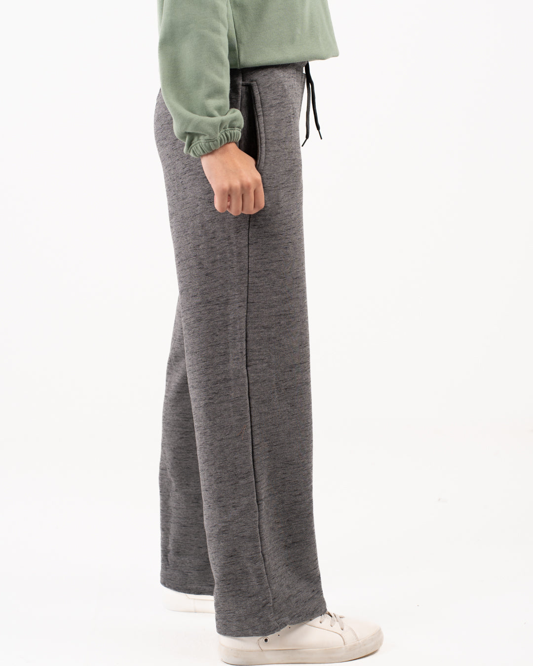 بنطلون رياضي واسع للبنات