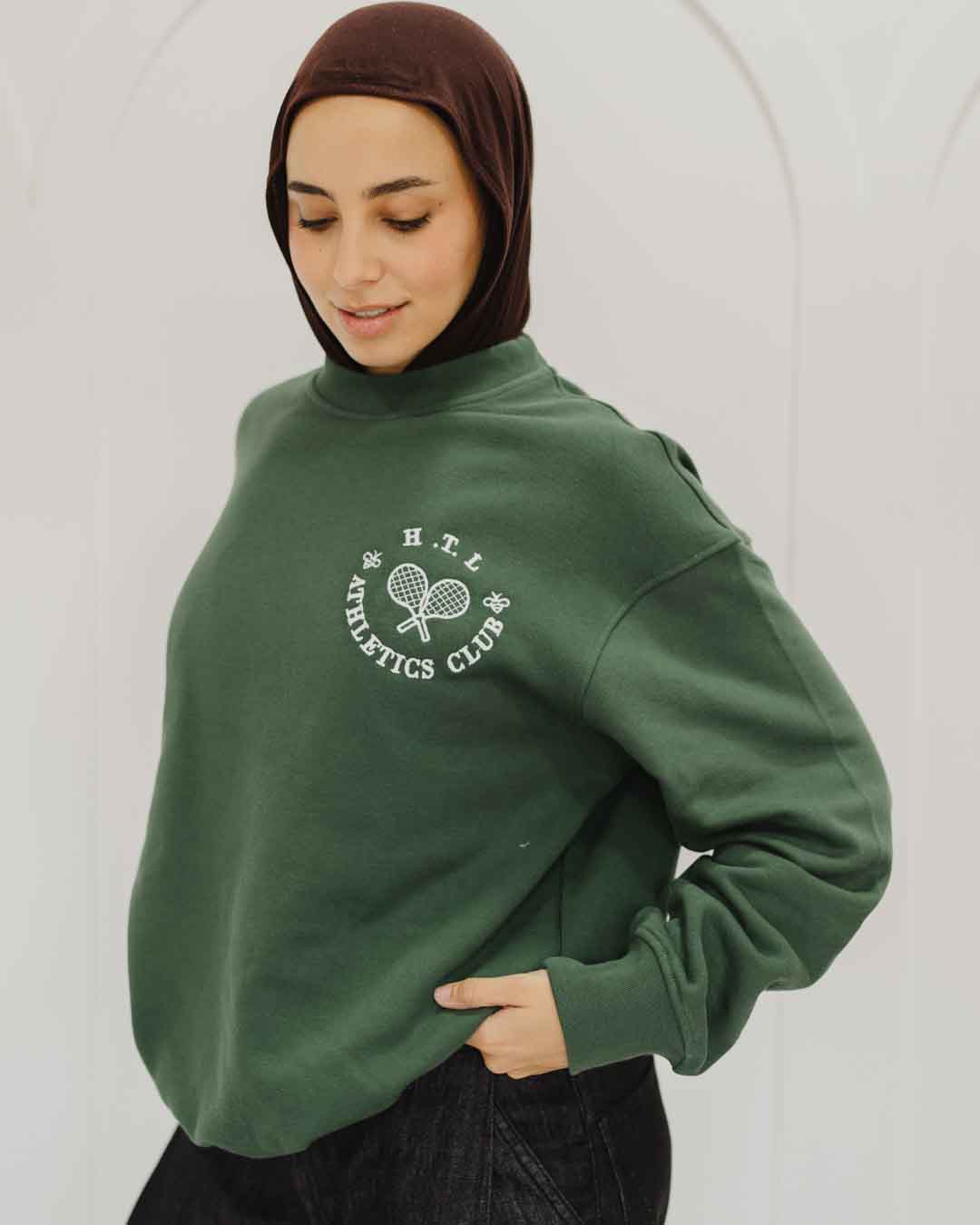 سويت شيرت مطرز