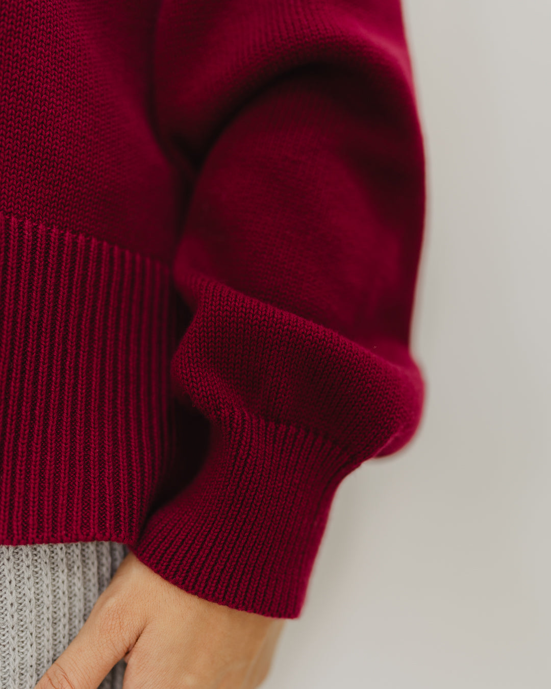 Women Round Neck Pullover