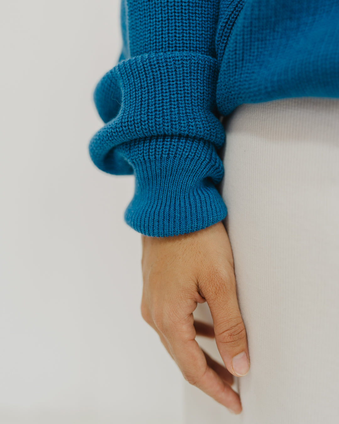 بلوفر نسائي