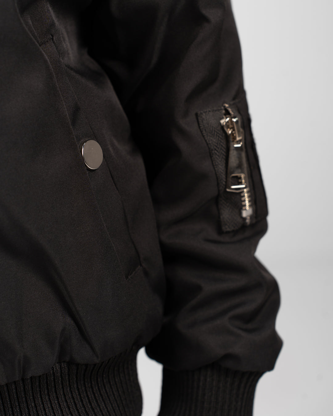 سترة مقاومة للماء