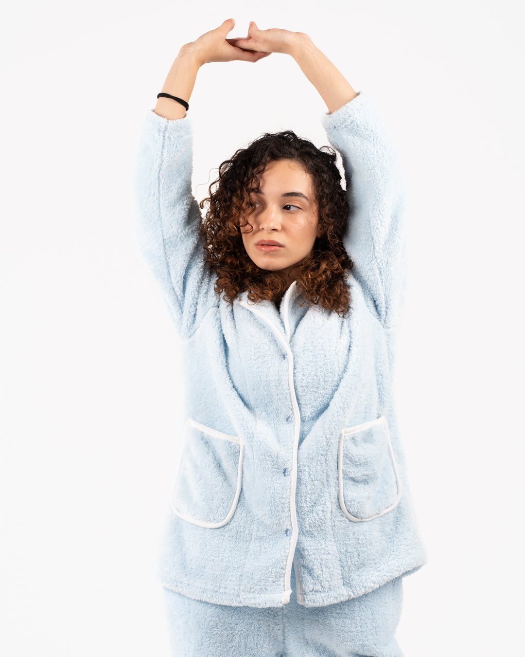 بيجامة نسائية من فرو