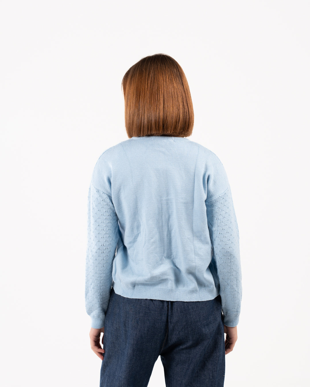 بلوفر بناتي بياقة دائرية