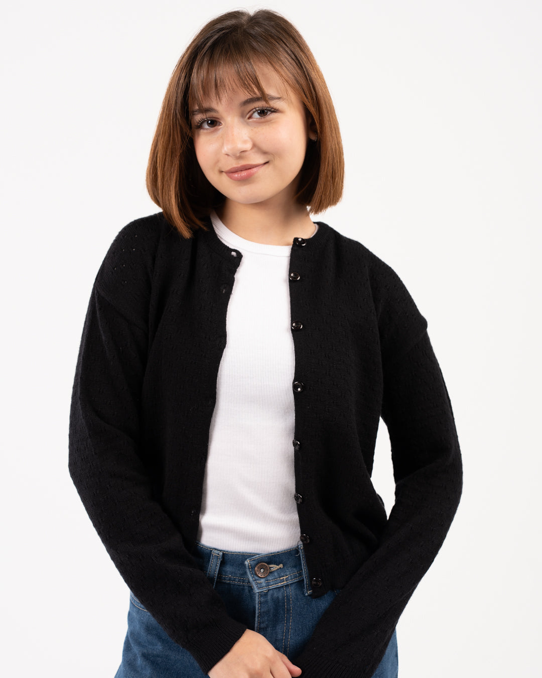 بلوفر بناتي بياقة دائرية