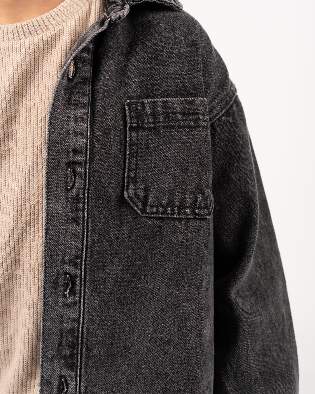 قميص جينز بجيبين