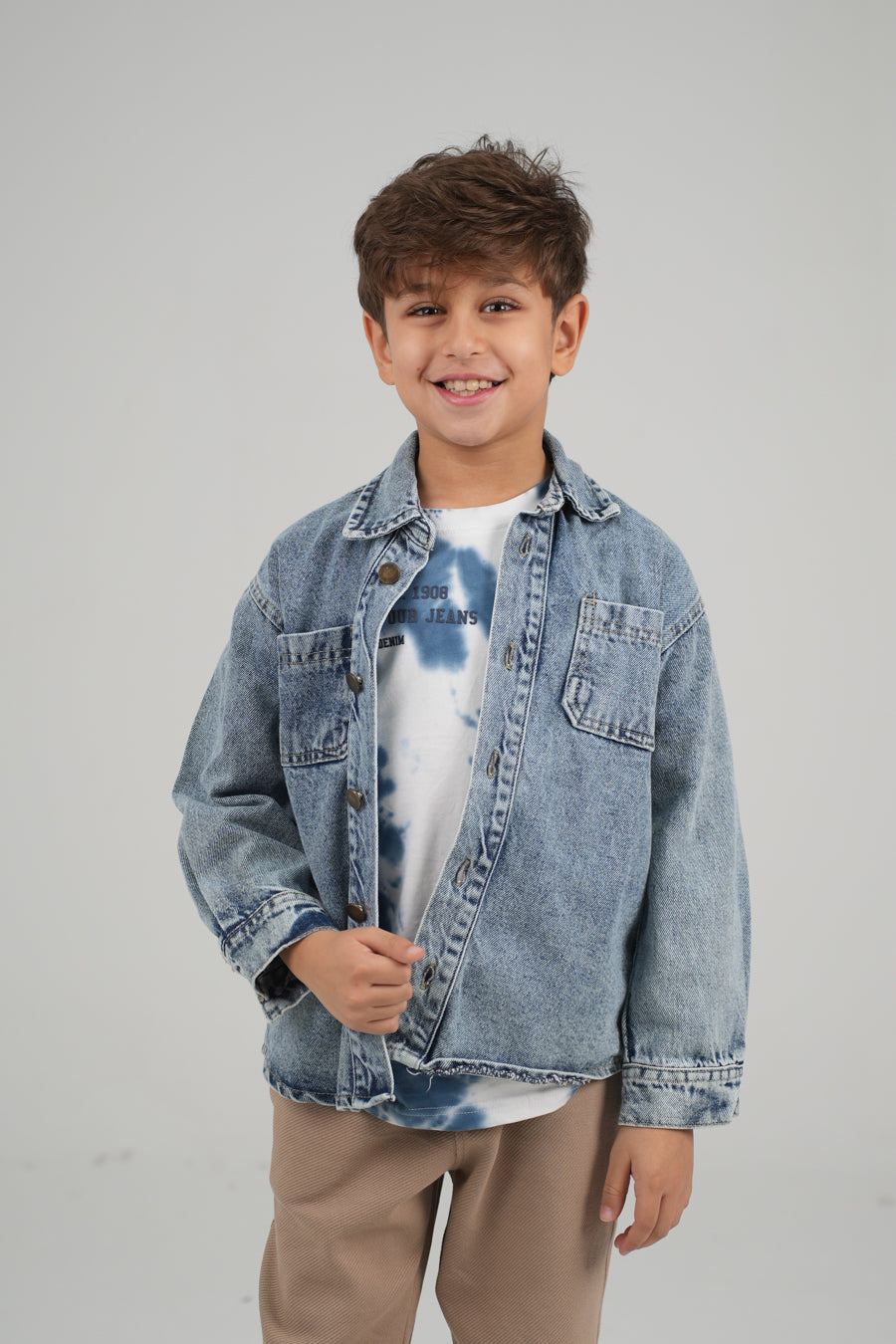 قميص جينز بجيبين