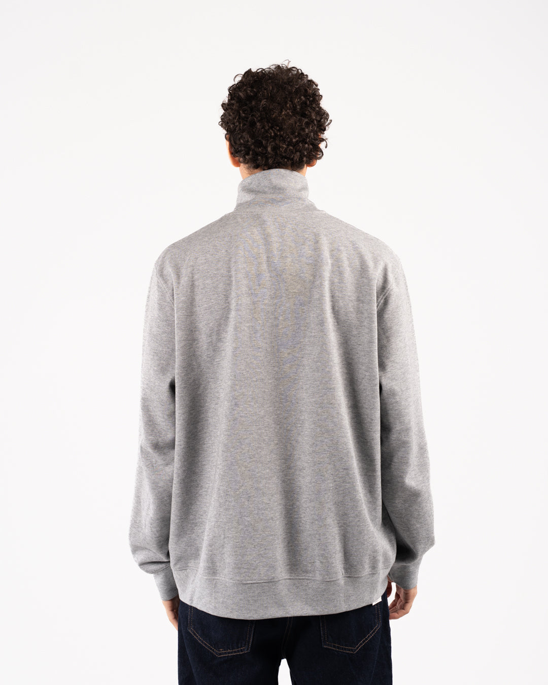 سويت شيرت بسحاب وجيب